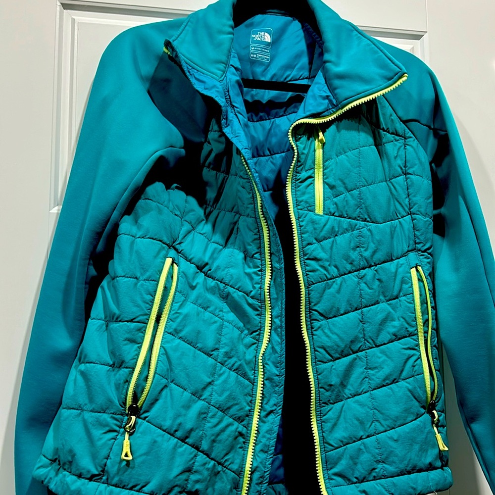 Size medium North Face jacket